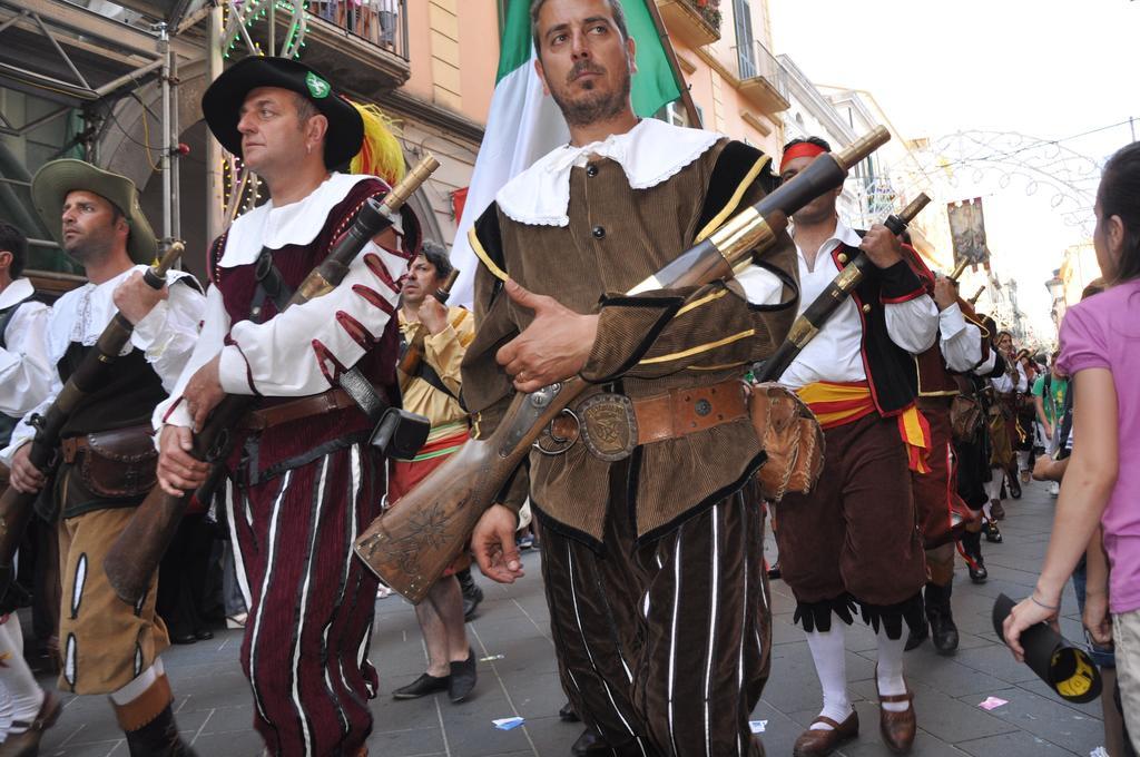 شقة Casa Vacanze Casa Ida Cava deʼ Tirreni الغرفة الصورة